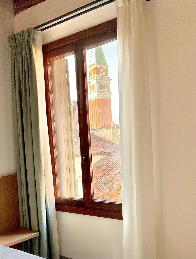 Tra San Marco E Rialto Apartment เวนิส ภายนอก รูปภาพ